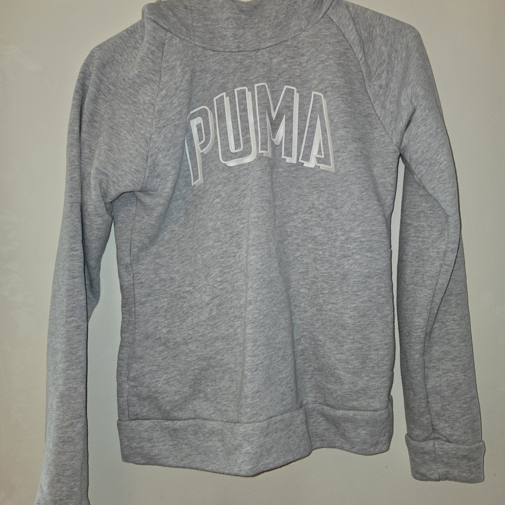 PUMA Gray Sweatshirt